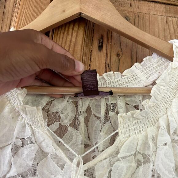 Women's Trulli Petite XXSP Cream Ivory Lace Blouse‎ Sheer Short Sleeve - Picture 3 of 6